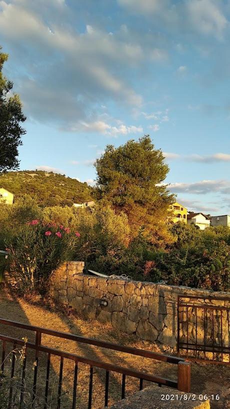 Raslina Sun Apartment מראה חיצוני תמונה