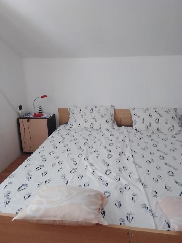 Raslina Sun Apartment מראה חיצוני תמונה